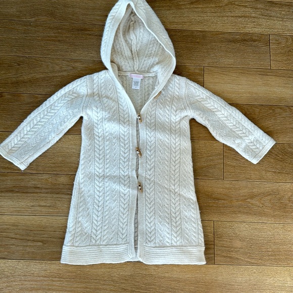 Janie and jack lambswool cable knit long off white sweater. Wooden buttons. 2T - Picture 1 of 5